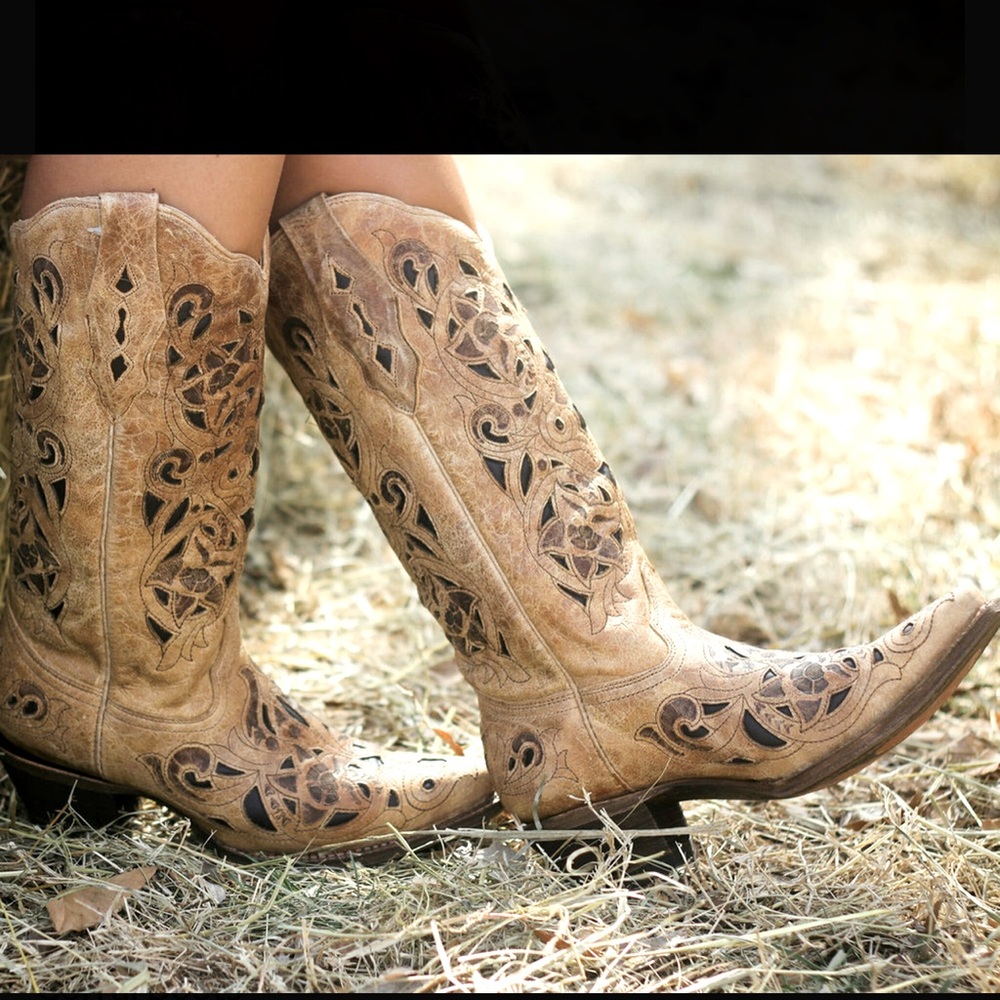 Corral Tan Inlay boots Style A1970 size 9